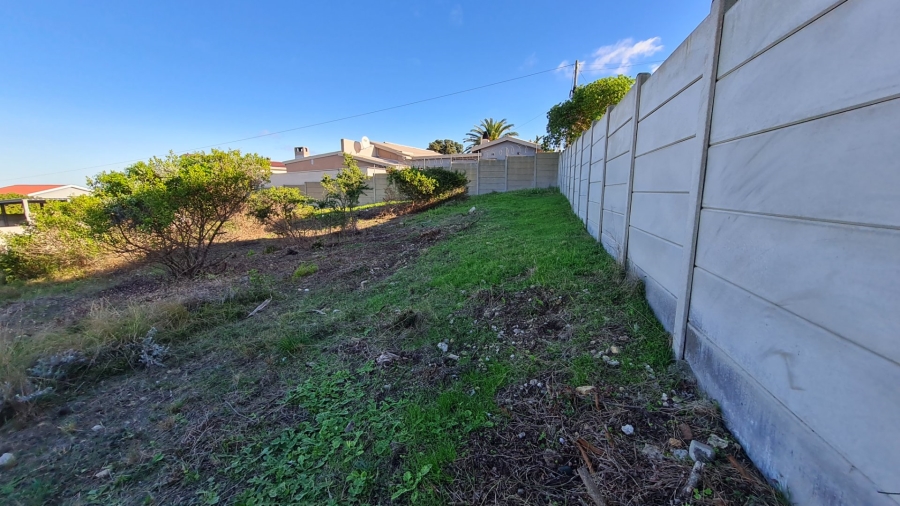  Bedroom Property for Sale in Dana Bay Western Cape